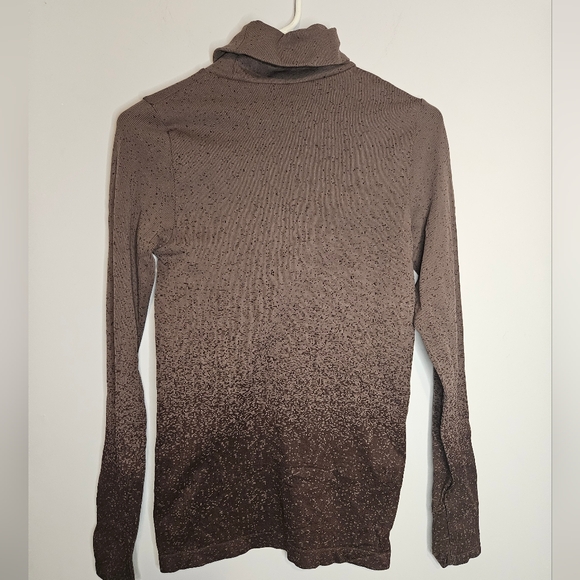 Athleta flurry blizzard gradient turtleneck sweater - Picture 4 of 8